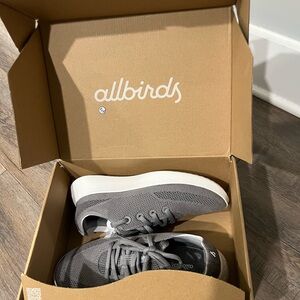 Allbirds Kids Sneakers in Gray and White